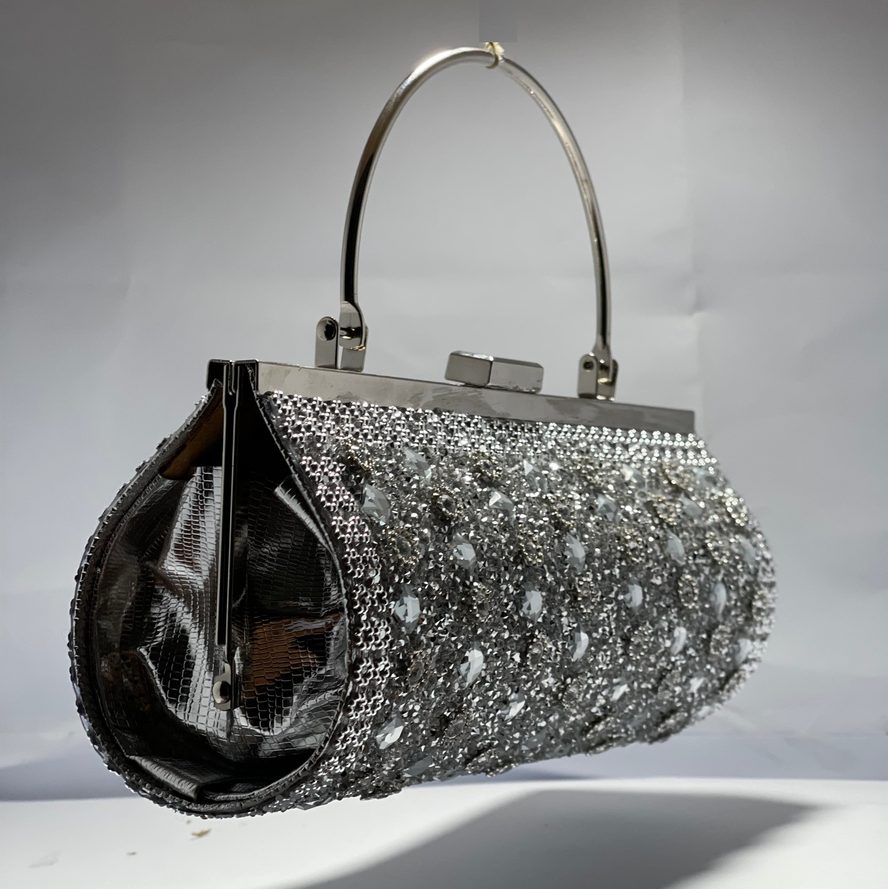 Elegant Wedding Clutch (Jaal)